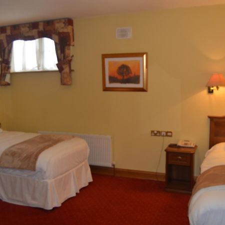The Anglers Rest Hotel Headford 외부 사진